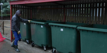 В Сочи собрали более 64 тысяч кубометров мусора за неделю