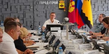 В Новороссийске восстанавливают повреждённые при атаке школы и техникум