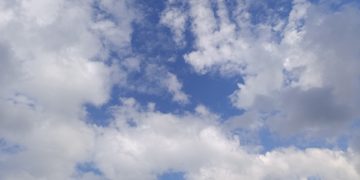 В аэропорту Сочи ввели ограничения полетов 5 августа