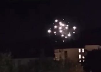 Пир во время чумы: в Кабардинке запустили салют во время атаки БПЛА