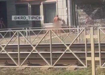 В Краснодаре голый мужчина с молотком напал на работника склада