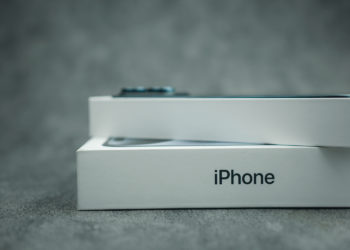 Т2 первым отрыл предзаказ на iPhone 18