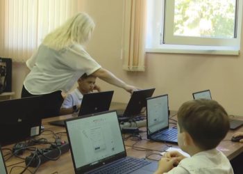 Прошунин: дополнительным образованием в Сочи охвачены более 40 тысяч детей