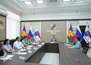 Прошунин провел личный прием граждан и обсудил поддержку участника СВО в Сочи