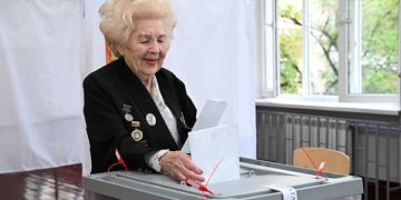 «Я обязательно хожу на выборы»: Вера Шибалова проголосовала в Сочи