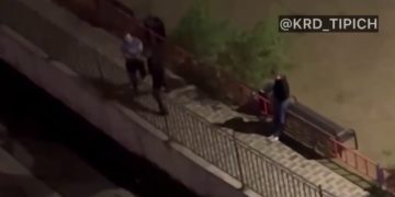 В Краснодаре один мужчина избил другого из-за курения на детской площадке