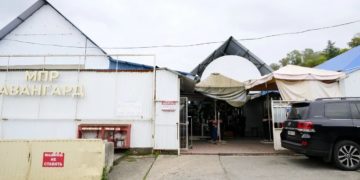 Администрация Сочи подала иск о сносе самостроев на рынке «Авангард»