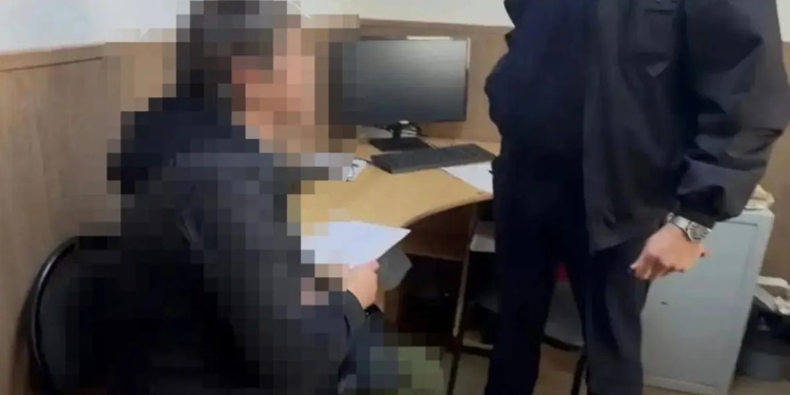 Полицейские задержали мужчину с мачете в Анапе