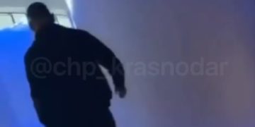 В Краснодаре мужчина ворвался в женский туалет и напал на посетительницу