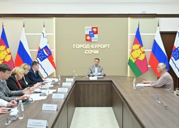Мэр Сочи Андрей Прошунин провел личный прием граждан
